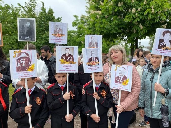 В Георгиевске участник спецоперации выступил на митинге перед горожанами и ветеранами