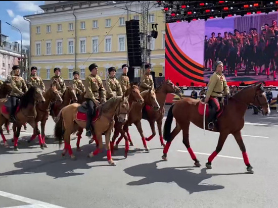 Праздничный парад в честь 78-й годовщины победы в ВОВ состоялся в Нижнем Новгороде 9 мая