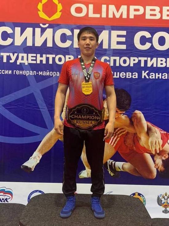 Якутские борцы завоевали три медали студенческого чемпионата России