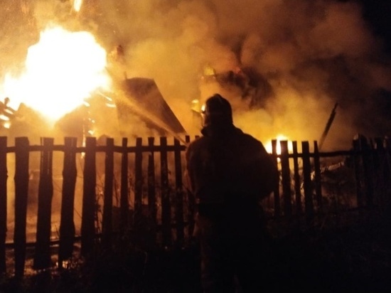 В Гусь-Хрустальном районе в Добрятино тушили крупный пожар