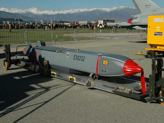 У Лондона и его союзников возник ряд затруднений с поставками Киеву