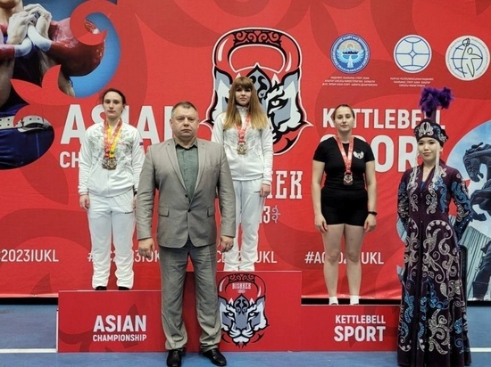 Смоляне стали призерами Чемпионата по гиревому спорту в Кыргызстане