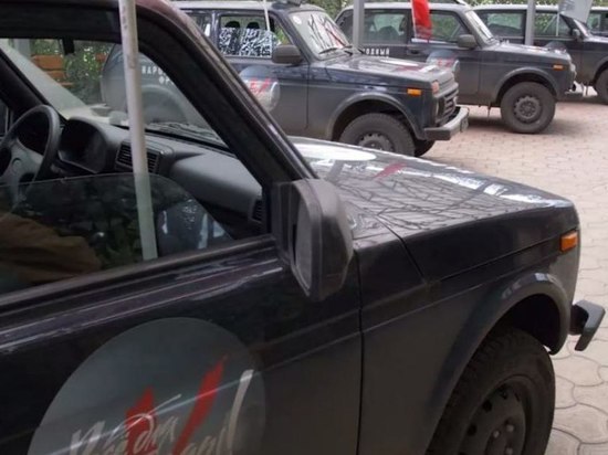 Российские общественники передали в зону СВО автомобили повышенной проходимости