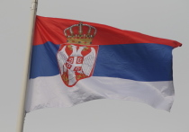 Власти Сербии отказались от плана по выдаче паспортов россиянам и другим иностранцам, которые прожили в стране не менее года, после предупреждения от Евросоюза