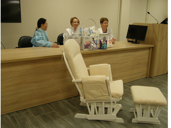 В Перинатальном центре Йошкар-Олы появилось кресло-кенгуру для недоношенных малышей