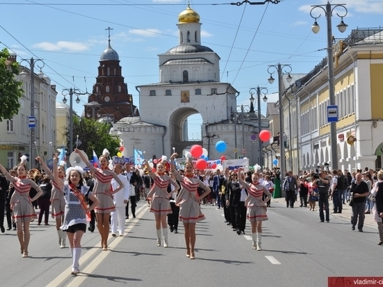 Во Владимирской области из школ, колледжей и ВУЗов выпустится 32 тысячи человек