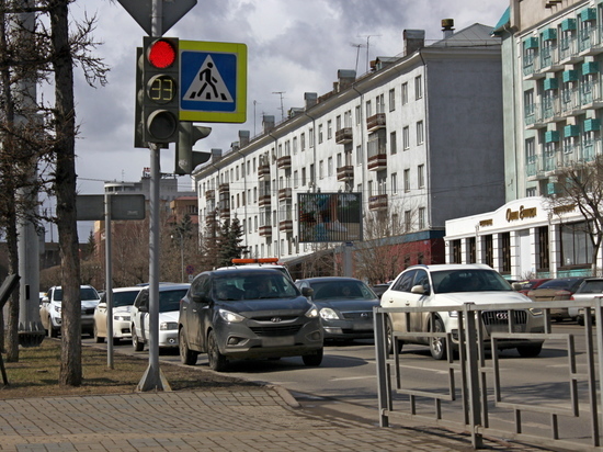 Составлен рейтинг самых загруженных дорог Красноярска, из-за которых водители матерят мэрию