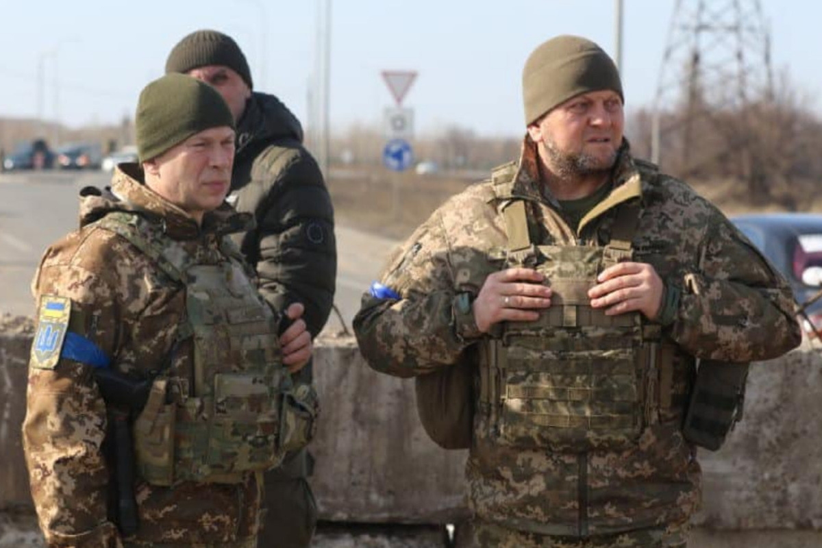 Военный эксперт допустил арест Залужного и Сырского из-за споров с  Зеленским - МК