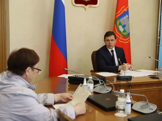 Губернатор Орловской области провел приём граждан по личным вопросам