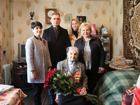 В Серпухове свыше двух тысяч подарков вручили ветеранам ВОВ