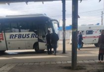 Жительница Вяземского умерла во время поездки в междугороднем автобусе