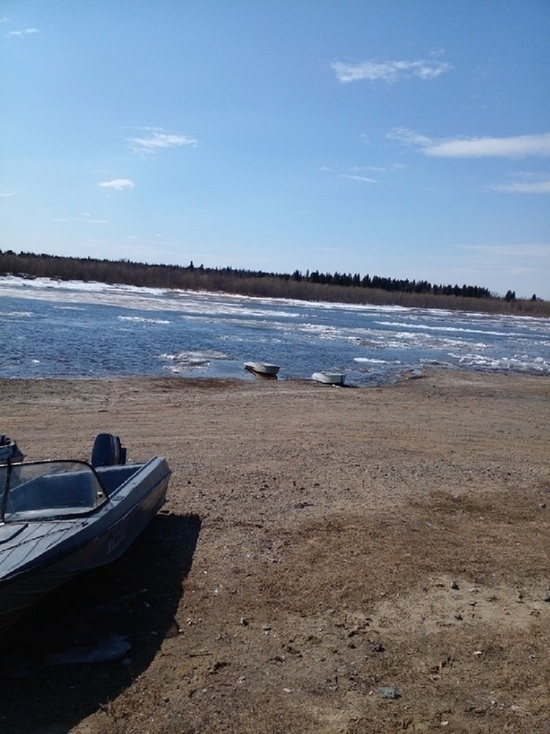 В Шурышкарском районе на Оби заметили первые подвижки льда