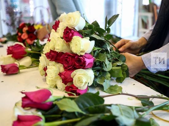 В первом в Татарстане розарии будут растить до 40 тысяч цветов в неделю