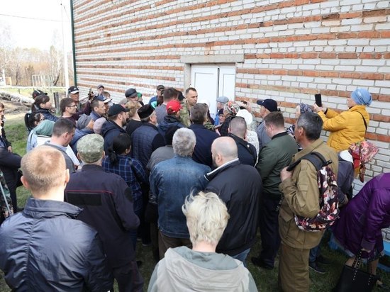 Погорельцы Юлдуса начали получать выплаты за утраченное имущество