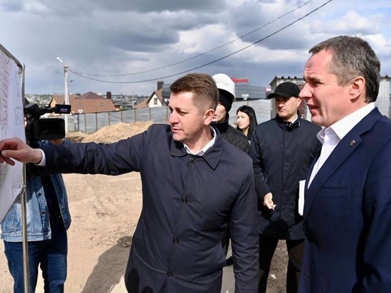 Демидов и Гладков побывали на стройплощадке четвертой очереди «Новой жизни» в Белгороде