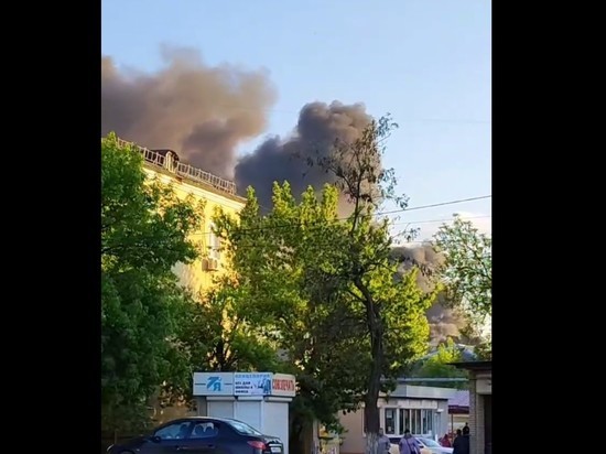 В Луганске после пролета объектов прогремели два мощных взрыва