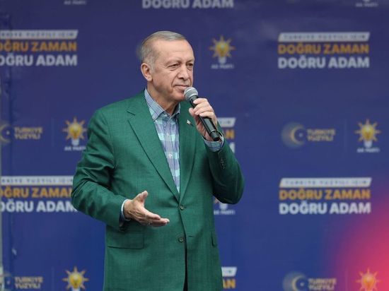 Эрдоган пристыдил соперника по выборам за нападки на Россию