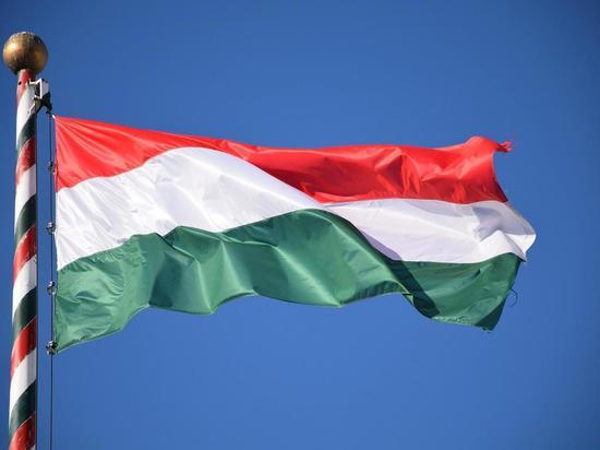 Венгрия может блокировать санкции ЕС из-за действий Киева в отношении венгерского банка