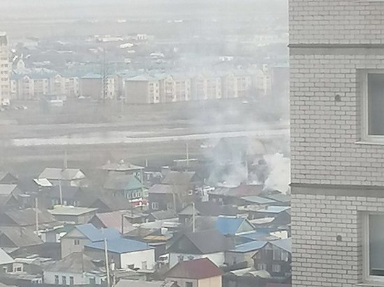 Жилой дом горел на улице Калинина утром 13 мая в Чите