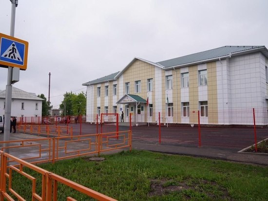 В Башкирии начали ремонт 77 школ