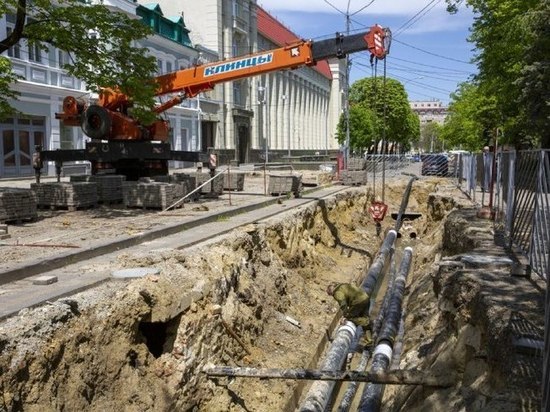 В Ставрополе полным ходом идет реконструкция пешеходной части пр-та Октябрьской Революции