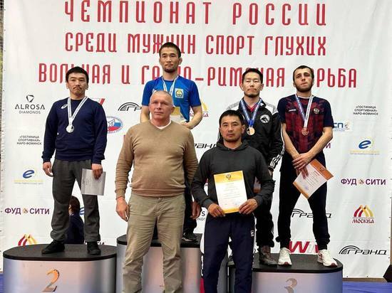 Борцы Бурятии завоевали семь медалей чемпионата России спорта глухих