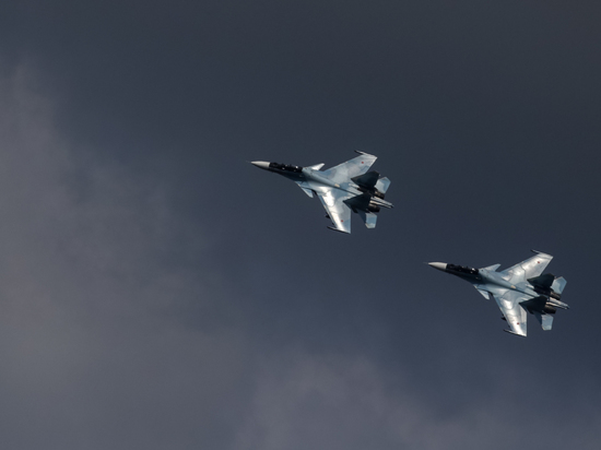 МО: ВС РФ уничтожили склад авиационного ракетного вооружения ВСУ в районе Запорожья