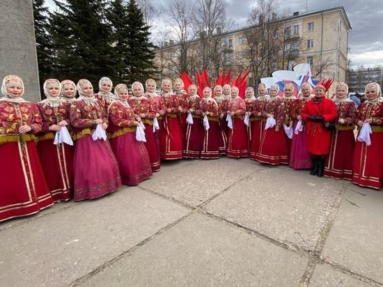    В Заполярье с новой концертной программой приедет Северный русский народный хор