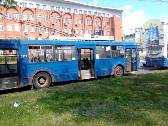 14 мая из-за обрыва контактной сети троллейбусов в Рязани образовалась пробка