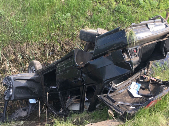 Под Воронежем погиб водитель после опрокидывания его автомобиля