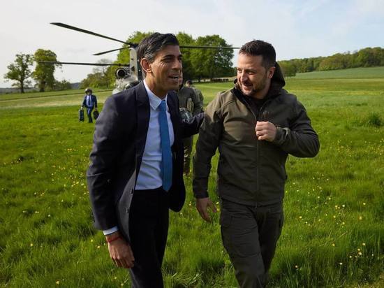 Читатели Daily Express разнесли правительство Британии за новую военную помощь Украине