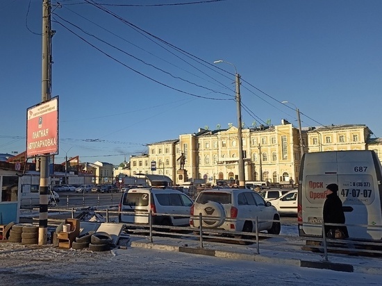 В Оренбурге на вокзале ликвидируют парковку