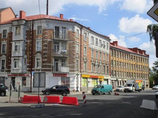 В Калининграде начинают ремонтировать фасад исторического дома на улице Багратиона