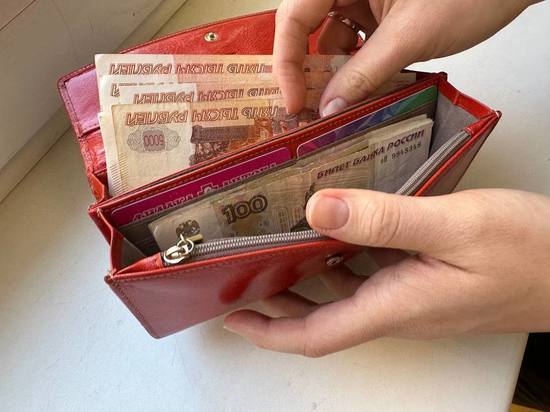 Сотрудники автобизнеса могут похвастаться самой большой прибавкой в зарплате по Ленобласти