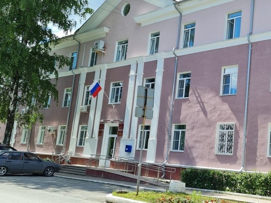 В администрации Полевского городского округа прошли обыски из-за нарушений при расходовании средств на сферу ЖКХ