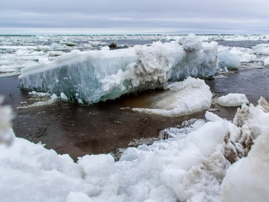 На нескольких реках Ямала начался ледостав