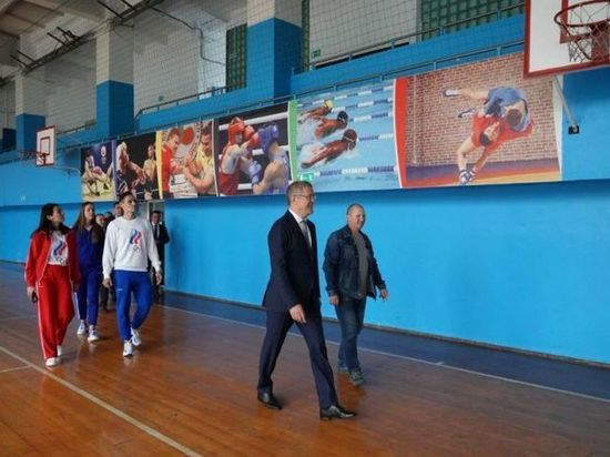 Радий Хабиров посетил ишимбайский дворец спорта