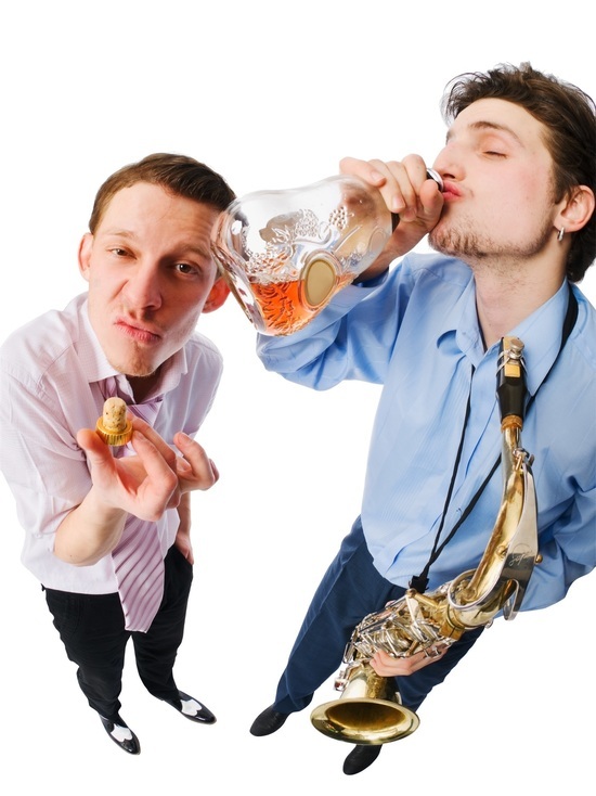 59% опрошенных кировчан поддерживают запрет на продажу алкоголя гражданам до 21 года