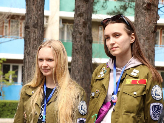 260 крымских студентов прошли обучение в школе трудовых отрядов