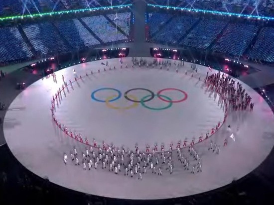 Глава МОК Бах пожелал видеть атлетов всех стран на Олимпийских играх