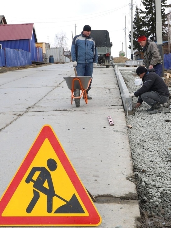 В селах Шурышкарского района отремонтируют почти 7 км дорог в 2023 году