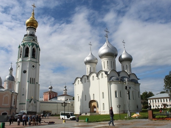 Колокольню и Софийский собор можно посетить теперь по «Пушкинской карте» в Вологде