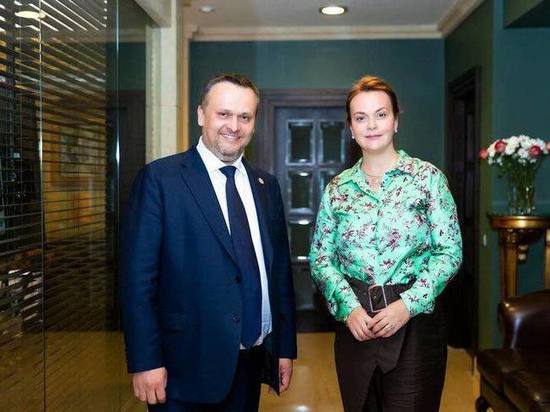Губернатор Никитин встретился с председателем фонда «Защитники Отечества» Цивилевой
