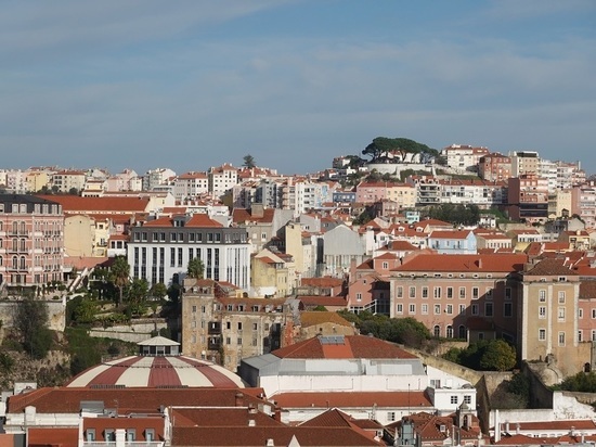 Express: Лиссабон оказался самым дешевым городом Европы для летнего отдыха