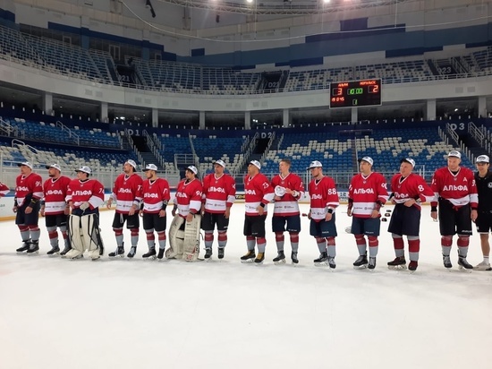 Рязанская команда стала победителем фестиваля Ночной Хоккейной Лиги