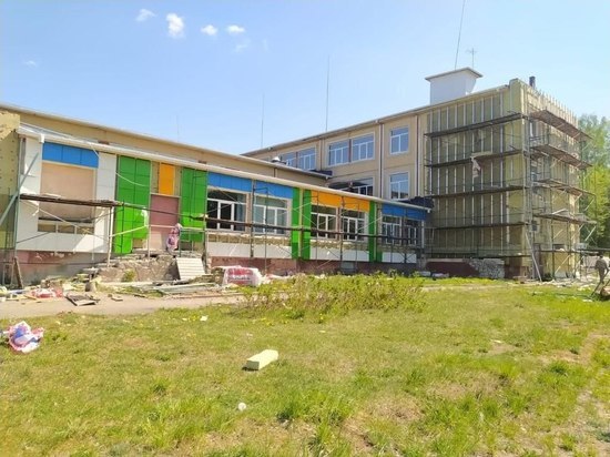 Все краски образования: в Тверской области учебными классами становятся заводские цеха