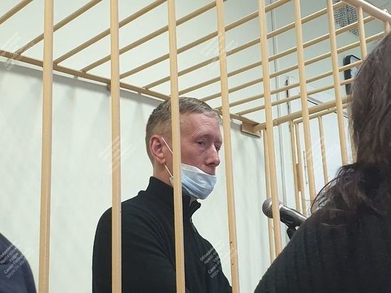 Суд в Петербурге зарегистрировал дело против экс-совладельцев «Юлмарта»