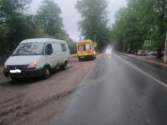 На Хромова в Твери ГАЗель сбила мальчика на переходе: водитель не заметил ребенка