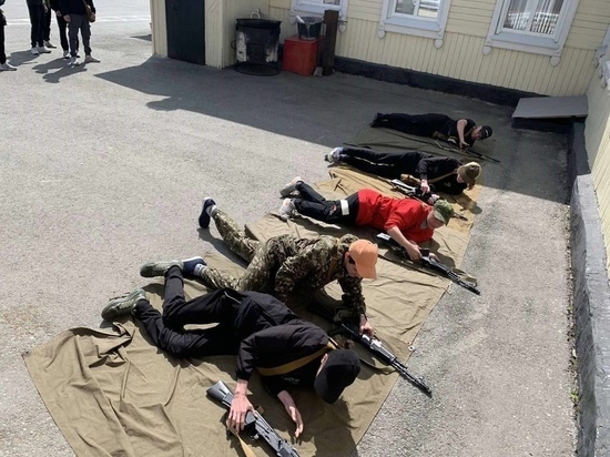 Первый поток учебных военных сборов стартовал в Тюменской области