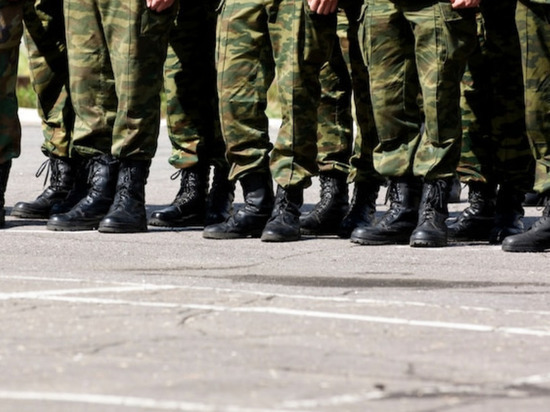 Жители Новосибирской области начали получать повестки на военные сборы